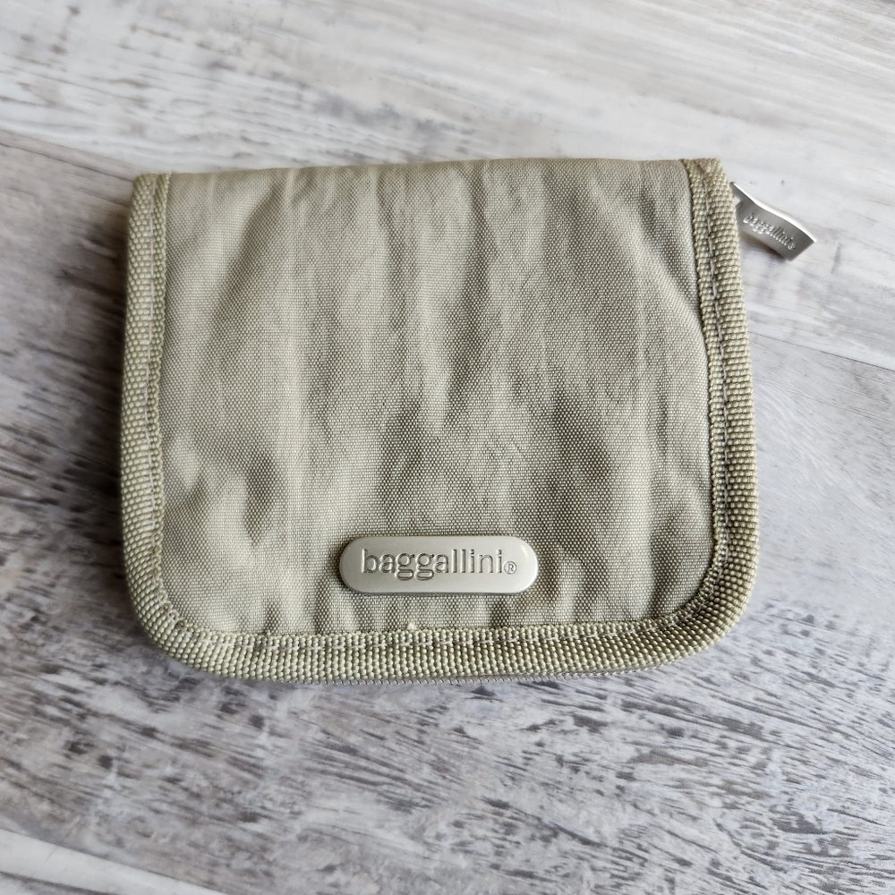Baggallini Travel Jewelry Organizer Pouch Khaki Zip Compact Case